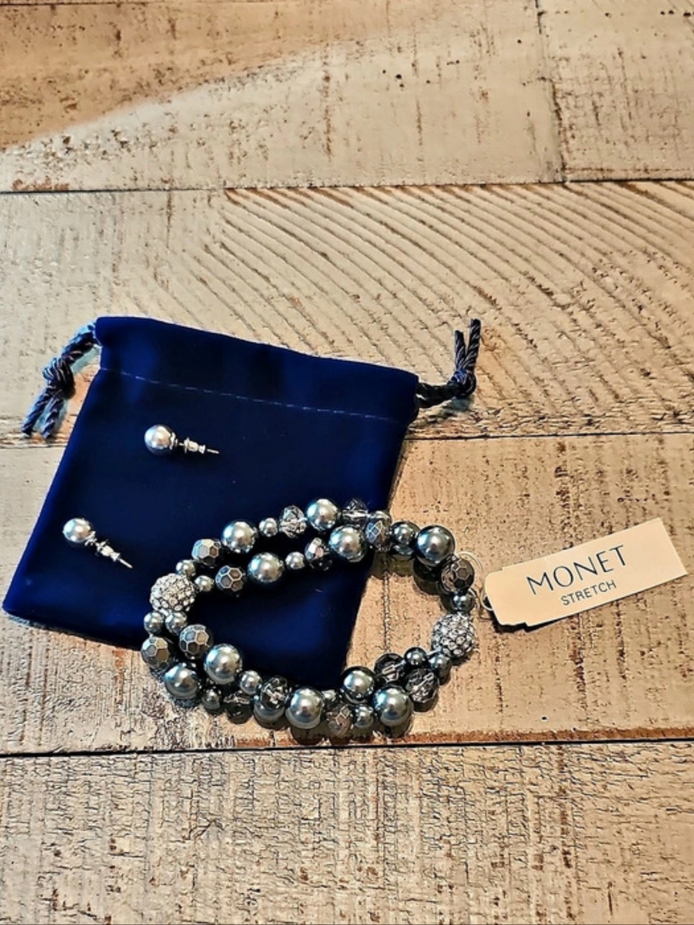 Monet Vintage-Style Gray Pearl & Rhinestone Stretch Bracelet/ Earring Set 🌸 NEW